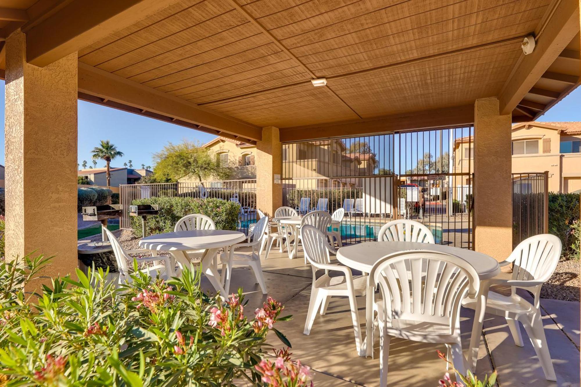 3 Mi To Dtwn Mesa Townhome With Patio Exterior foto